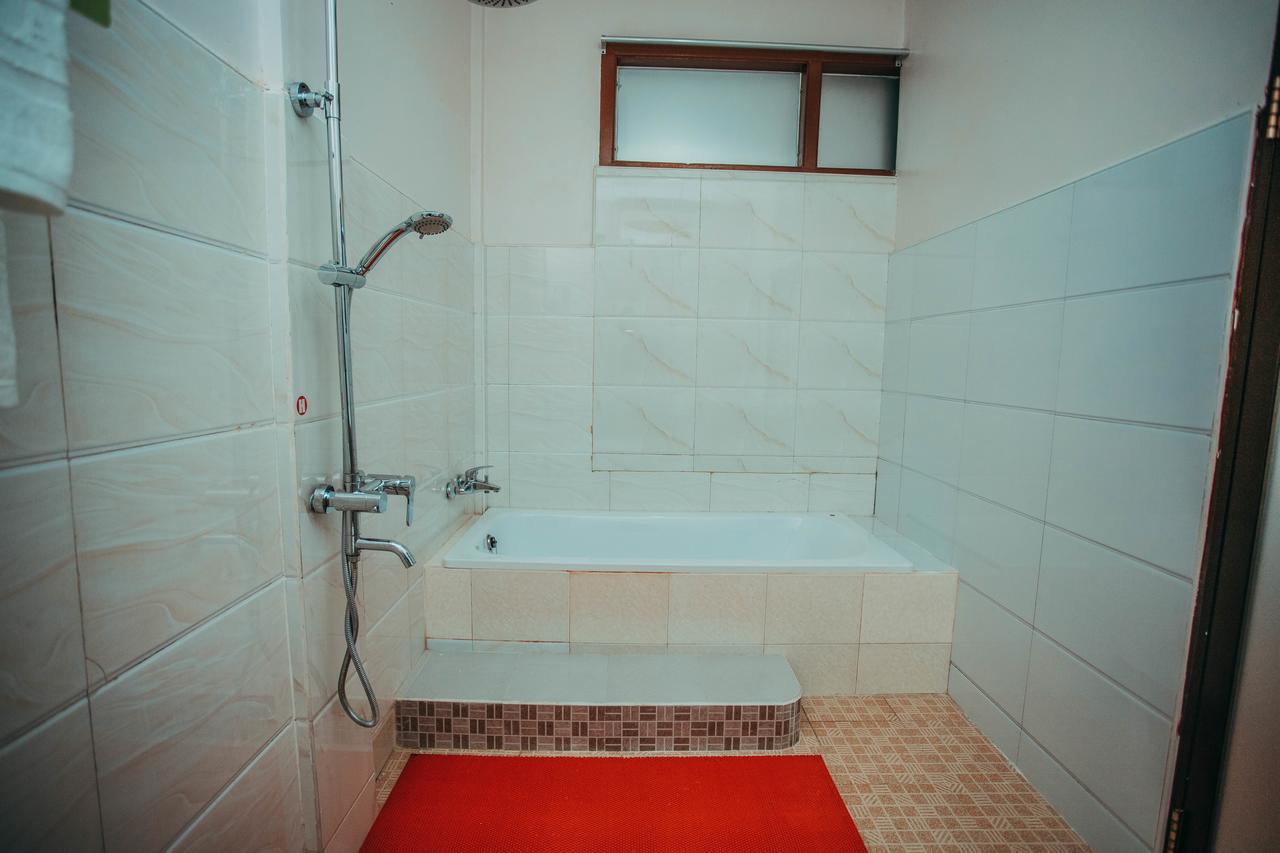 Amber Palace Hotel Myitkyinā المظهر الخارجي الصورة